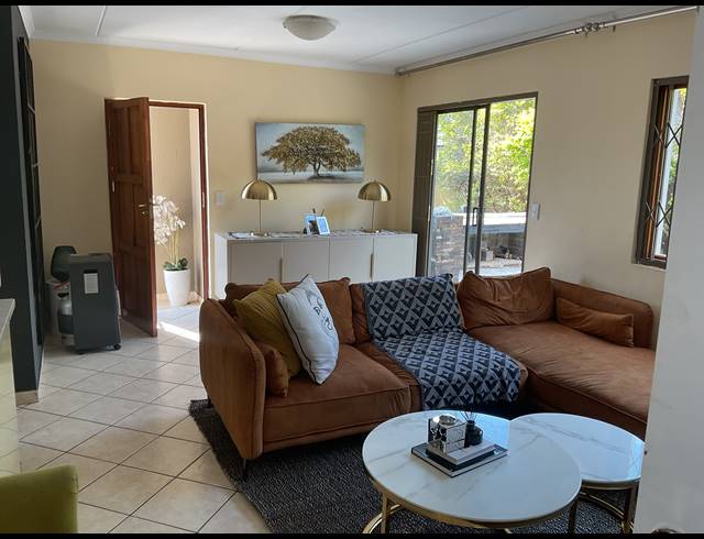 3 BEDROOM TOWNHOUSE FOR SALE IN THE REEDS